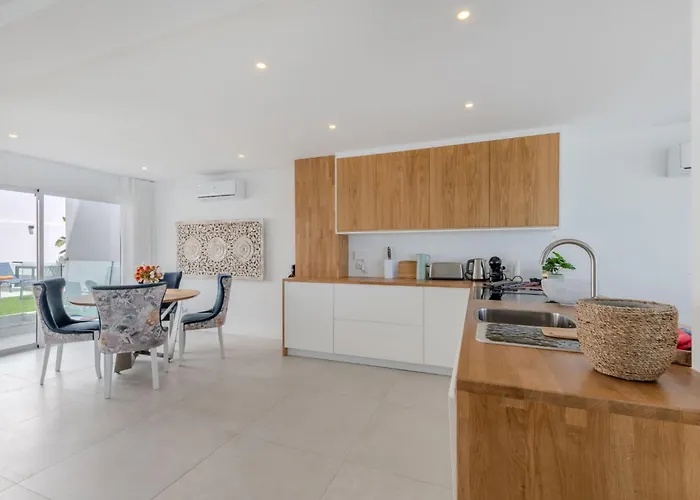 Nannoush - Vip By Interhome 펜션 *